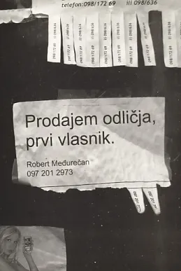 Prodajem odličja, prvi vlasnik