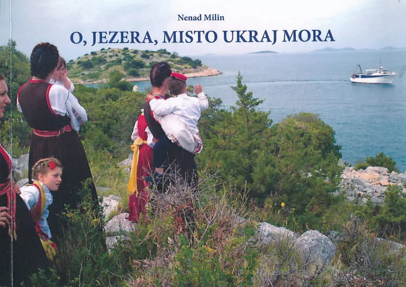 O, Jezera, misto ukraj mora