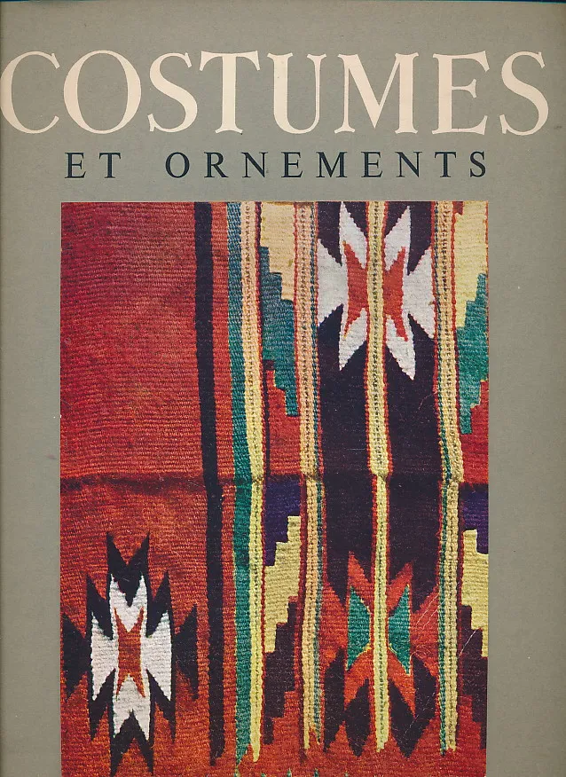 Costumes et Ornements