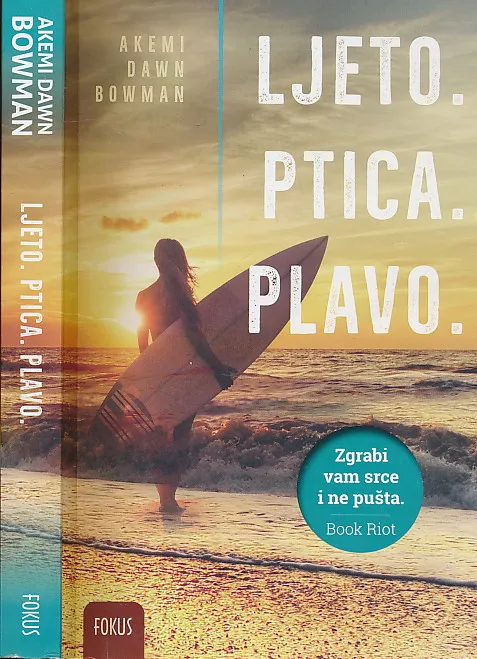 Ljeto. Ptica. Plavo.