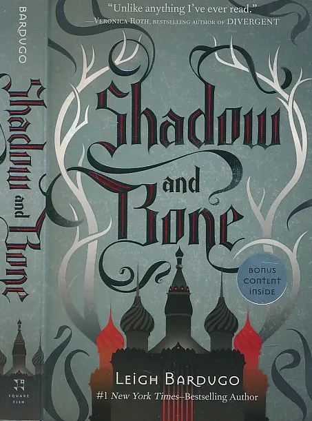 Shadow and Bone (Shadow and Bone 1)