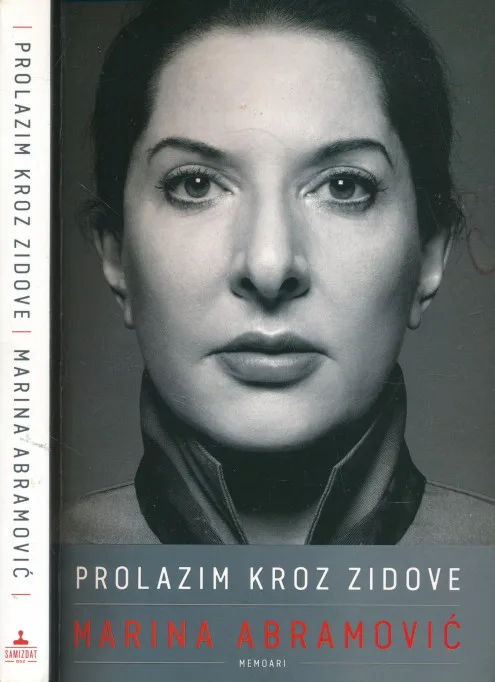 Prolazim kroz zidove. Memoari