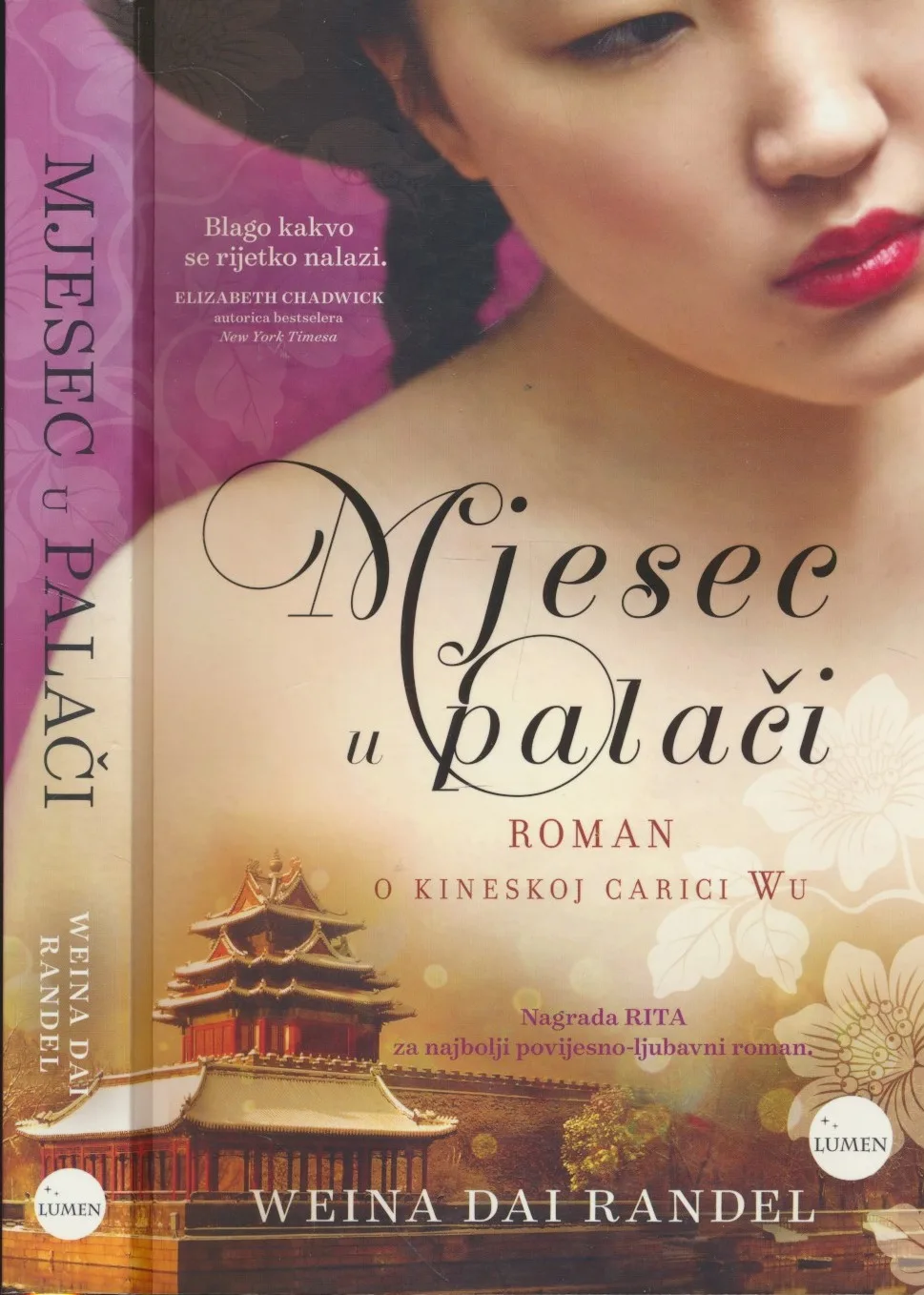 Mjesec u palači