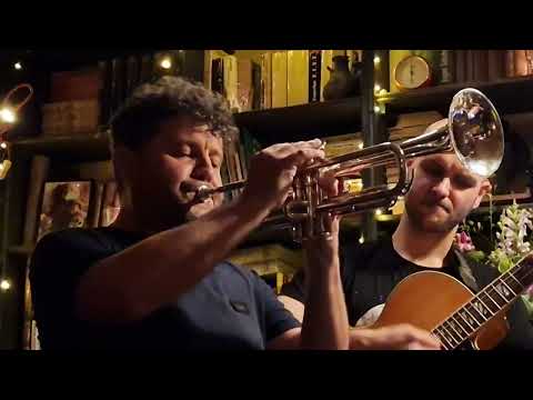 Denis Razz Supergroup feat. Lovro Mirth - Love For Sale